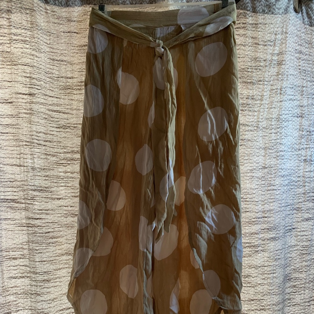 Billlabong dot daze swim coverup.